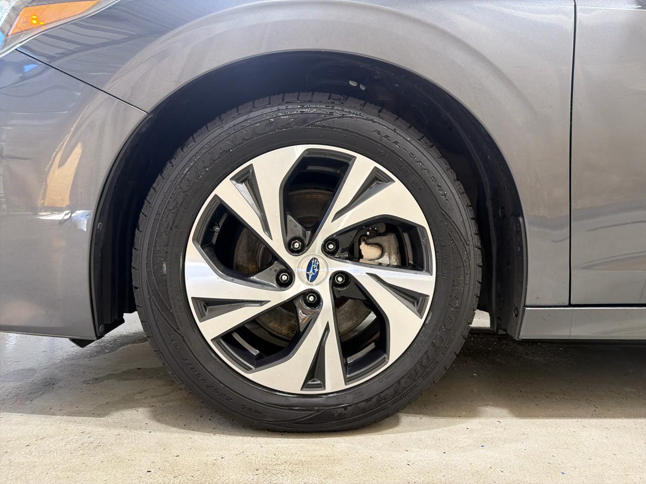 Subaru Legacy Premium CVT 2021