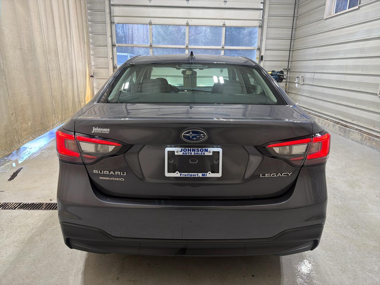 Subaru Legacy Premium CVT 2021