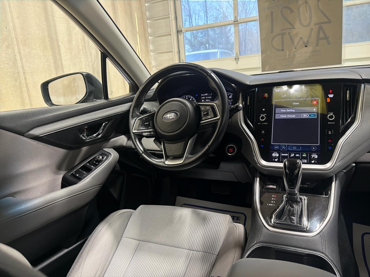 Subaru Legacy Premium CVT 2021