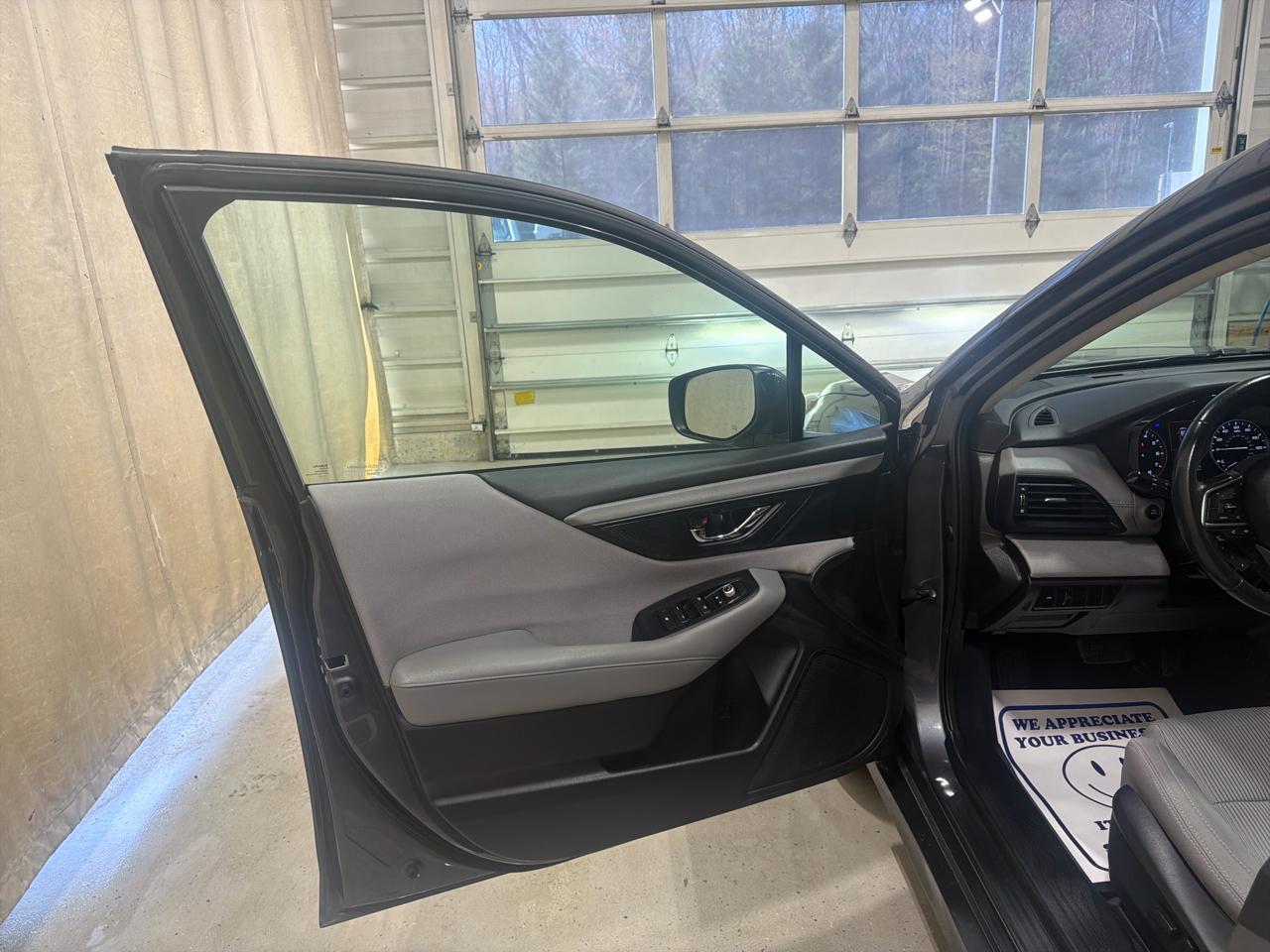 Subaru Legacy Premium CVT 2021