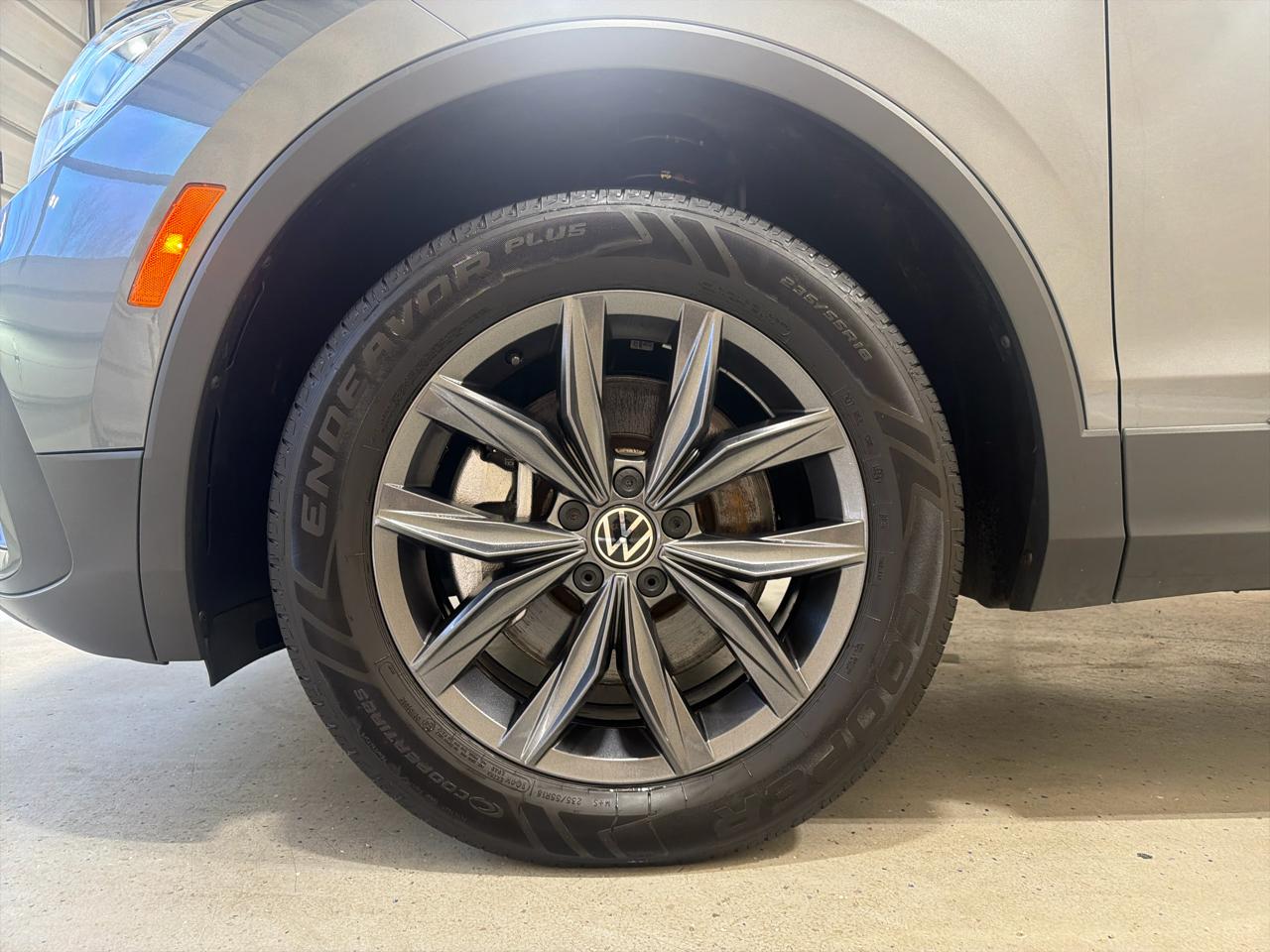 Volkswagen Tiguan 2.0T SE 4MOTION 2023
