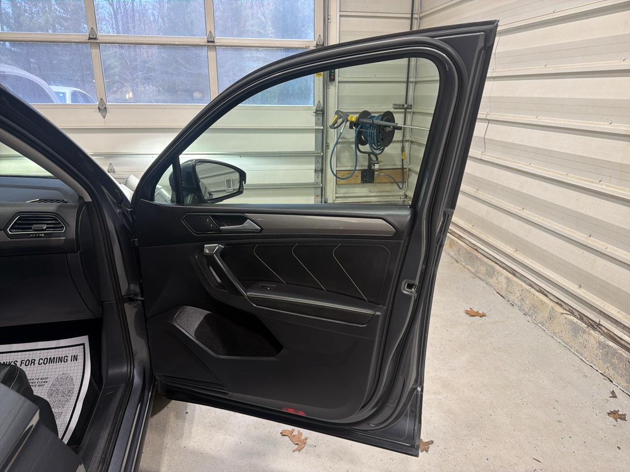 Volkswagen Tiguan 2.0T SE 4MOTION 2023