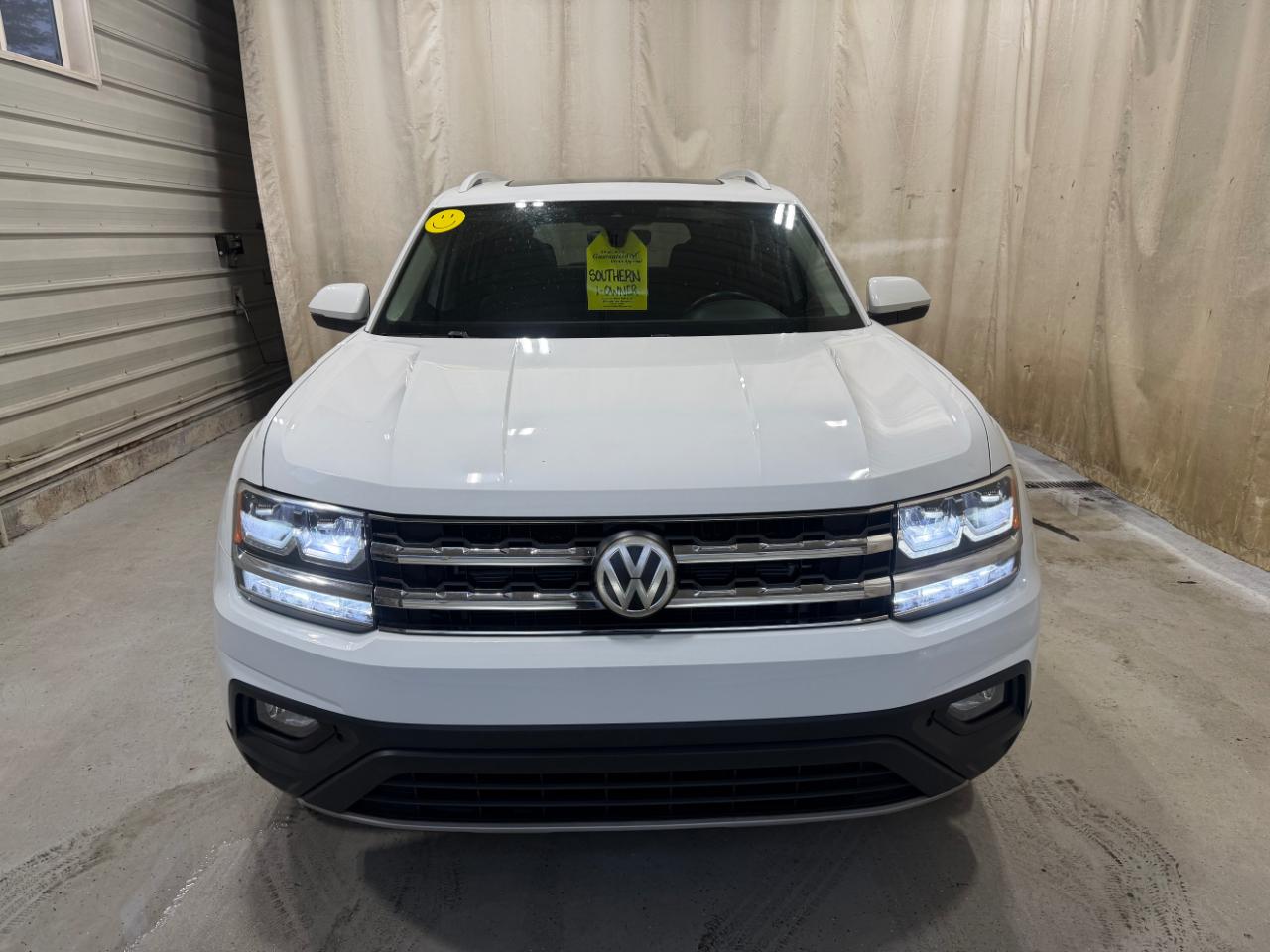 Volkswagen Atlas 3.6L V6 SE w/Technology FWD 2019