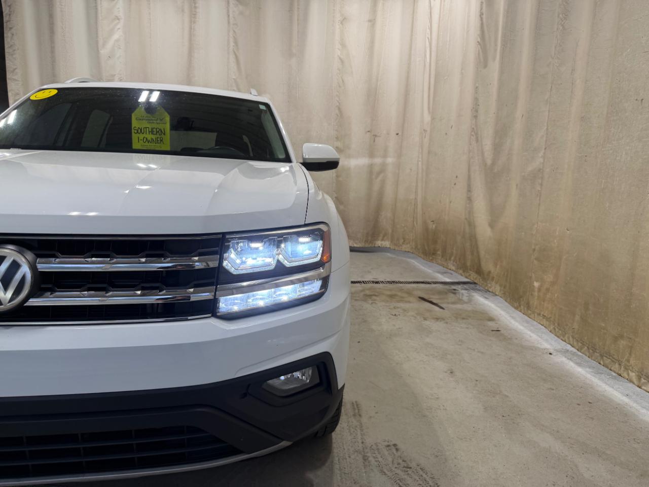 Volkswagen Atlas 3.6L V6 SE w/Technology FWD 2019