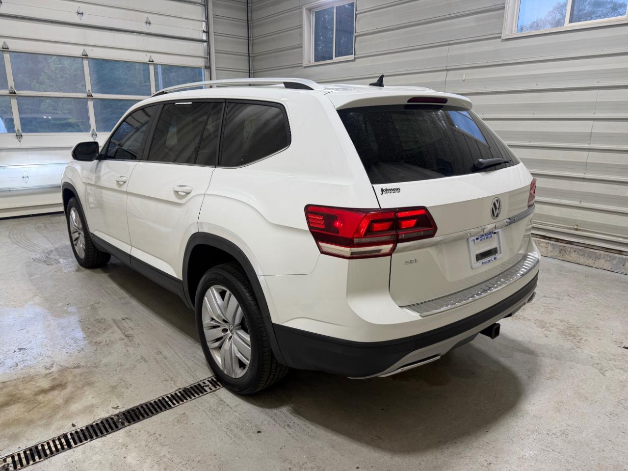 Volkswagen Atlas 3.6L V6 SE w/Technology FWD 2019