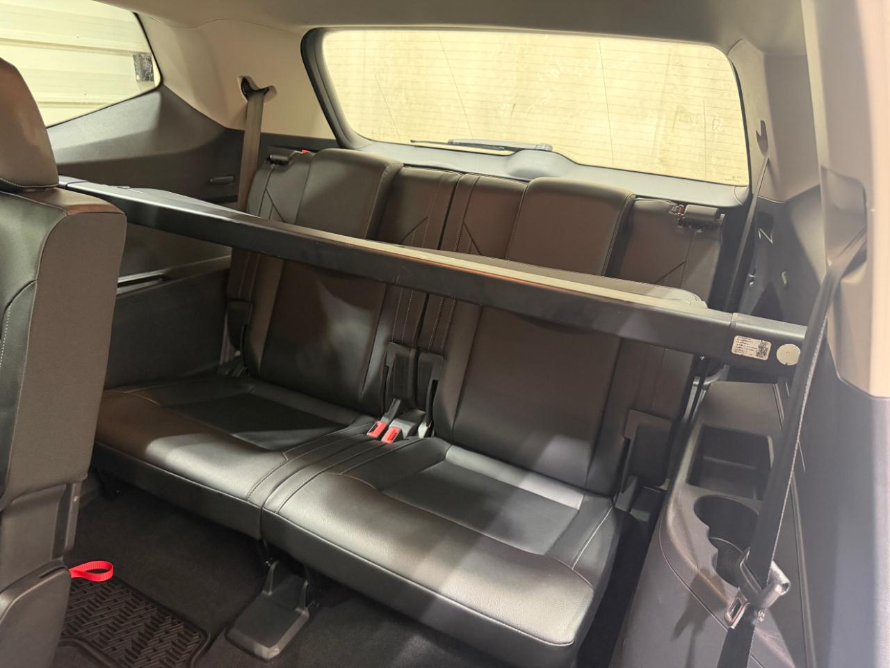 Volkswagen Atlas 3.6L V6 SE w/Technology FWD 2019