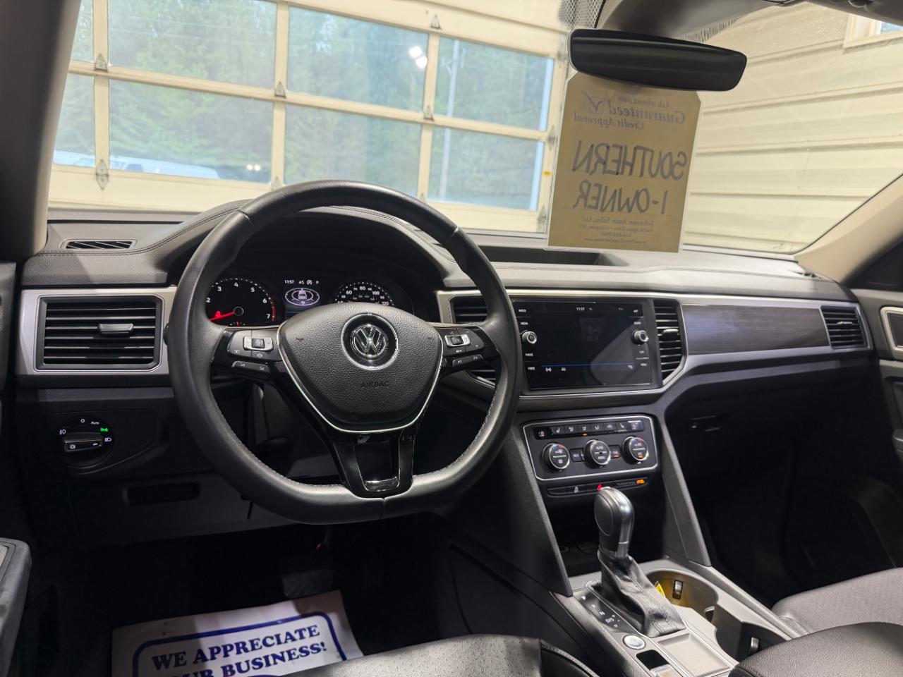 Volkswagen Atlas 3.6L V6 SE w/Technology FWD 2019