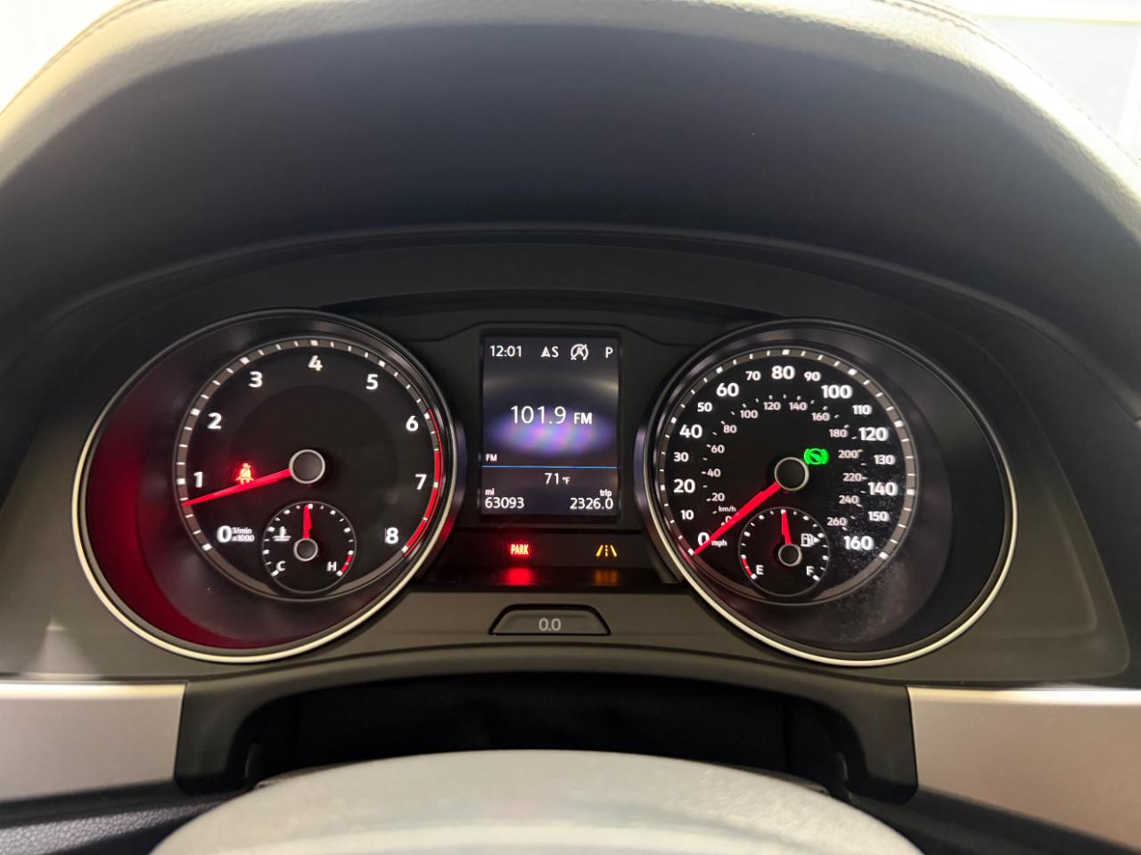Volkswagen Atlas 3.6L V6 SE w/Technology FWD 2019