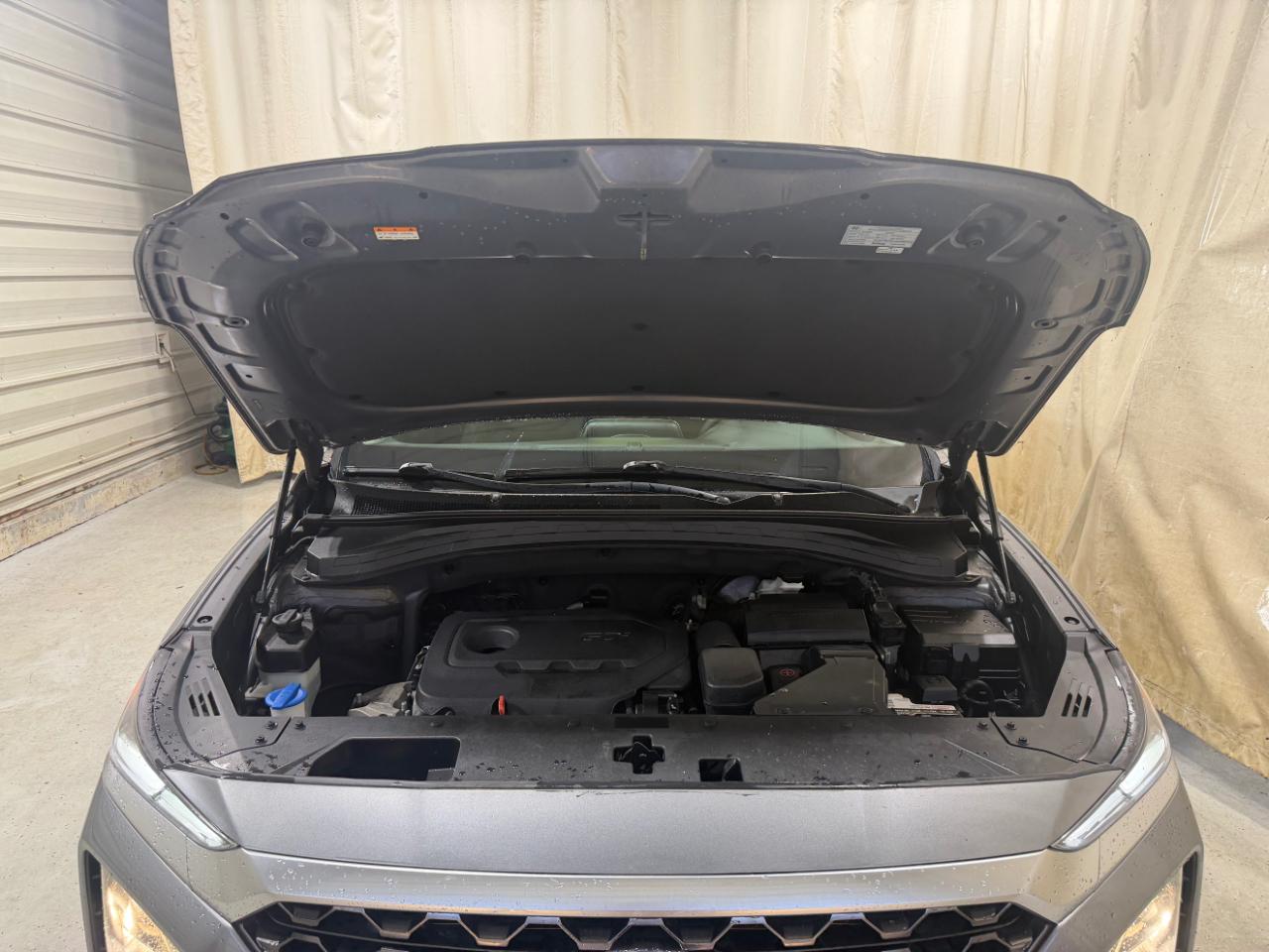 Hyundai Santa Fe SEL 2.4L Auto FWD 2019