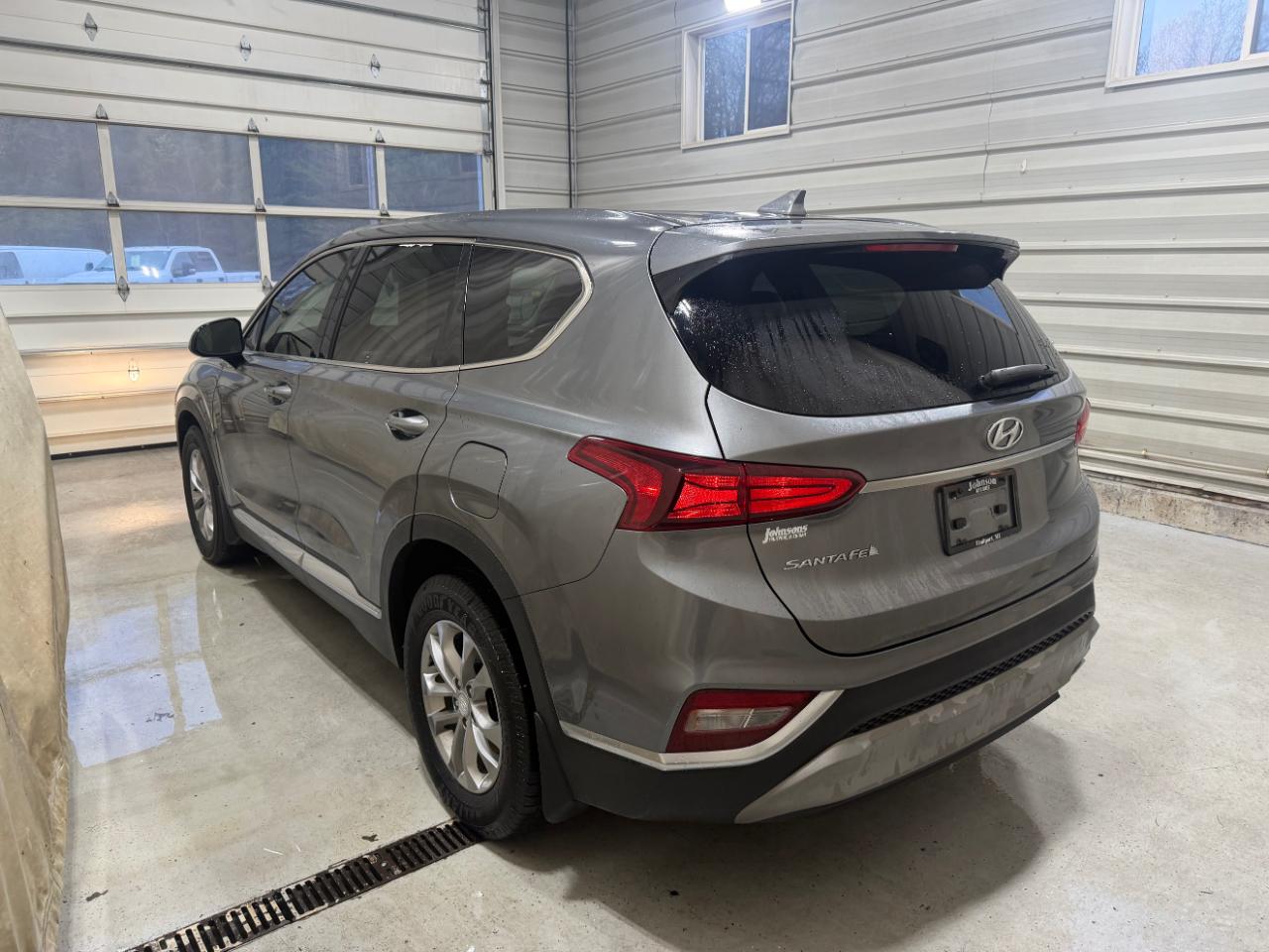 Hyundai Santa Fe SEL 2.4L Auto FWD 2019