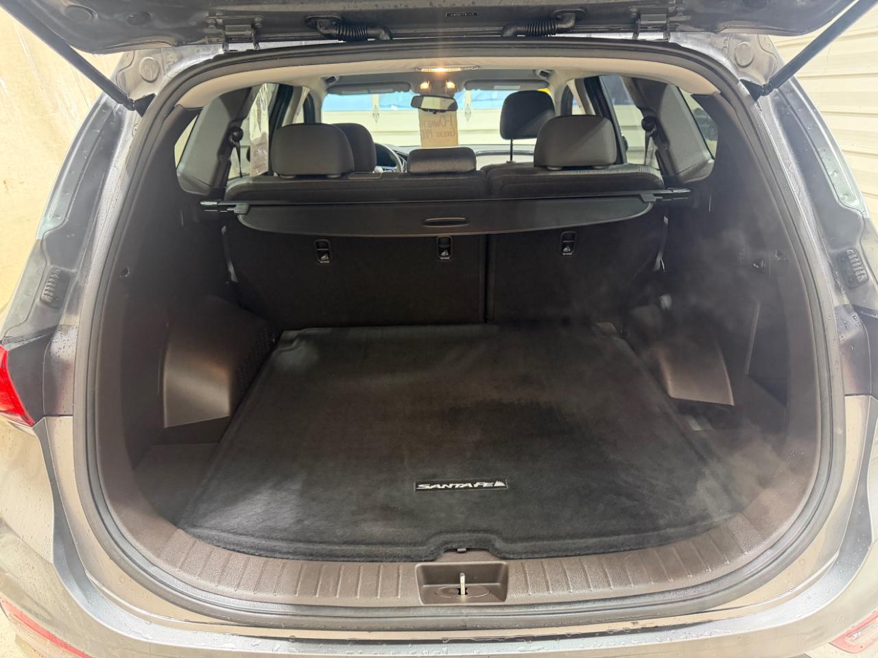 Hyundai Santa Fe SEL 2.4L Auto FWD 2019