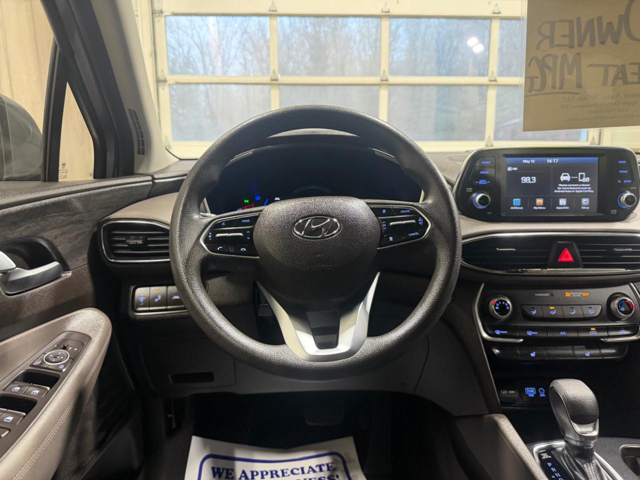 Hyundai Santa Fe SEL 2.4L Auto FWD 2019