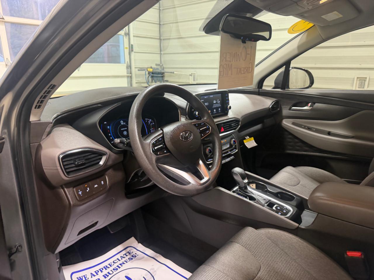 Hyundai Santa Fe SEL 2.4L Auto FWD 2019