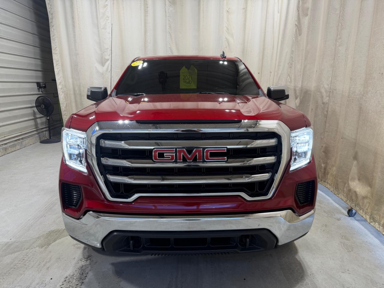 GMC Sierra 1500 4WD Crew Cab 147" SLE 2021