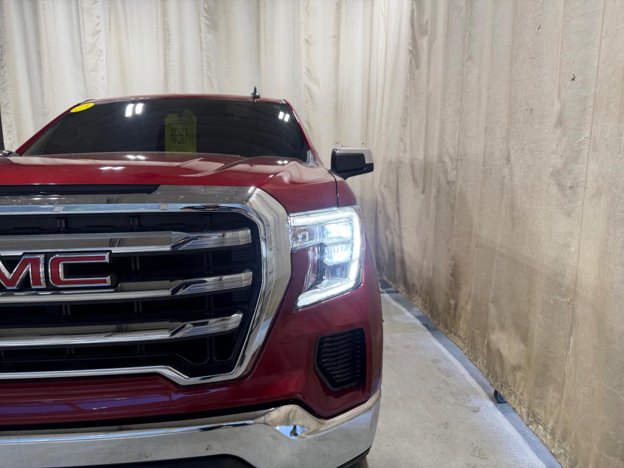 GMC Sierra 1500 4WD Crew Cab 147" SLE 2021