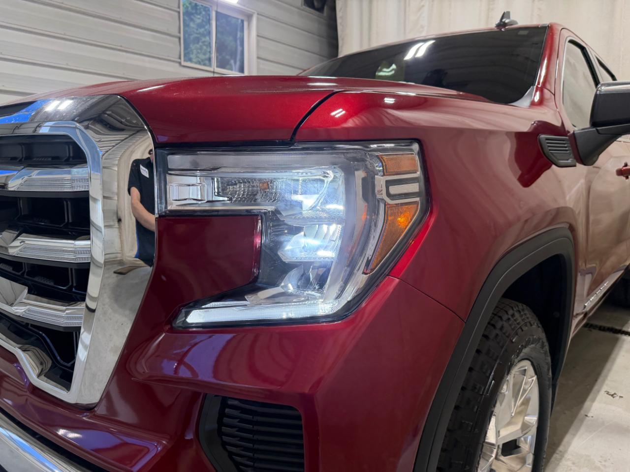 GMC Sierra 1500 4WD Crew Cab 147" SLE 2021