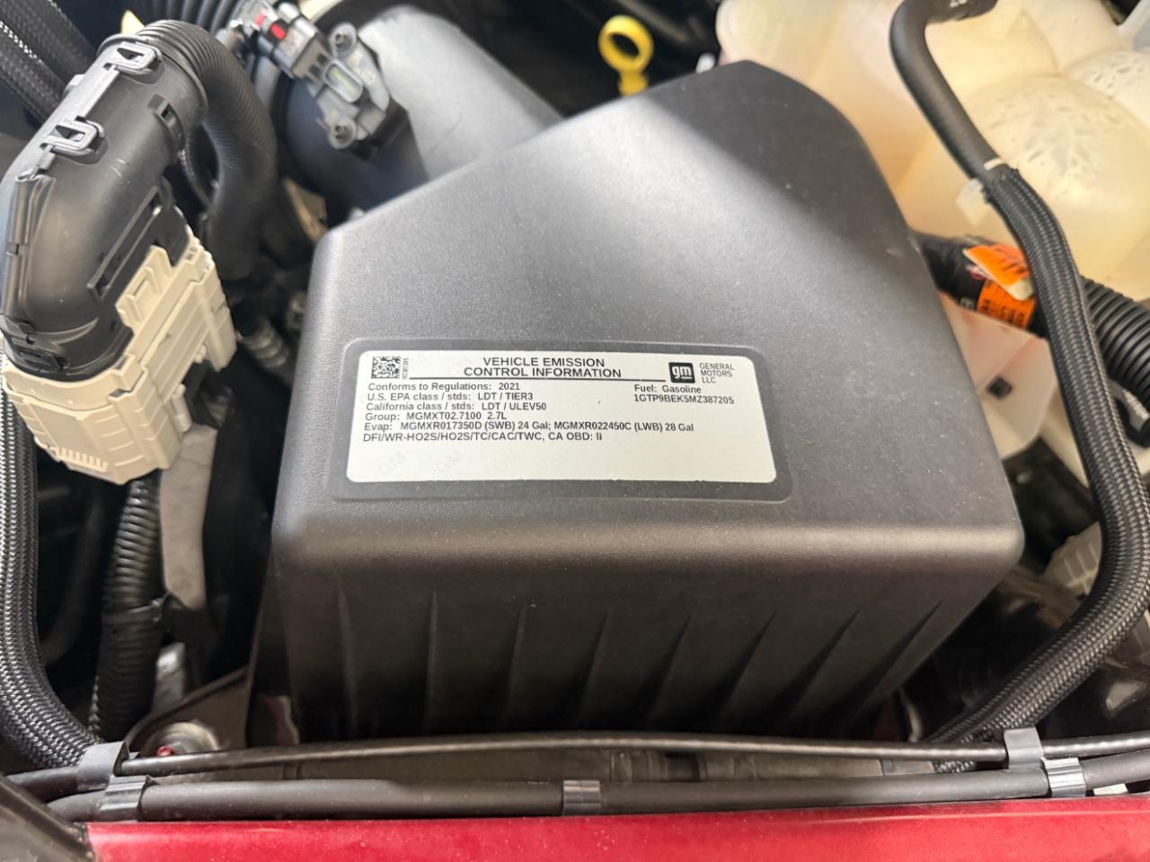 GMC Sierra 1500 4WD Crew Cab 147" SLE 2021