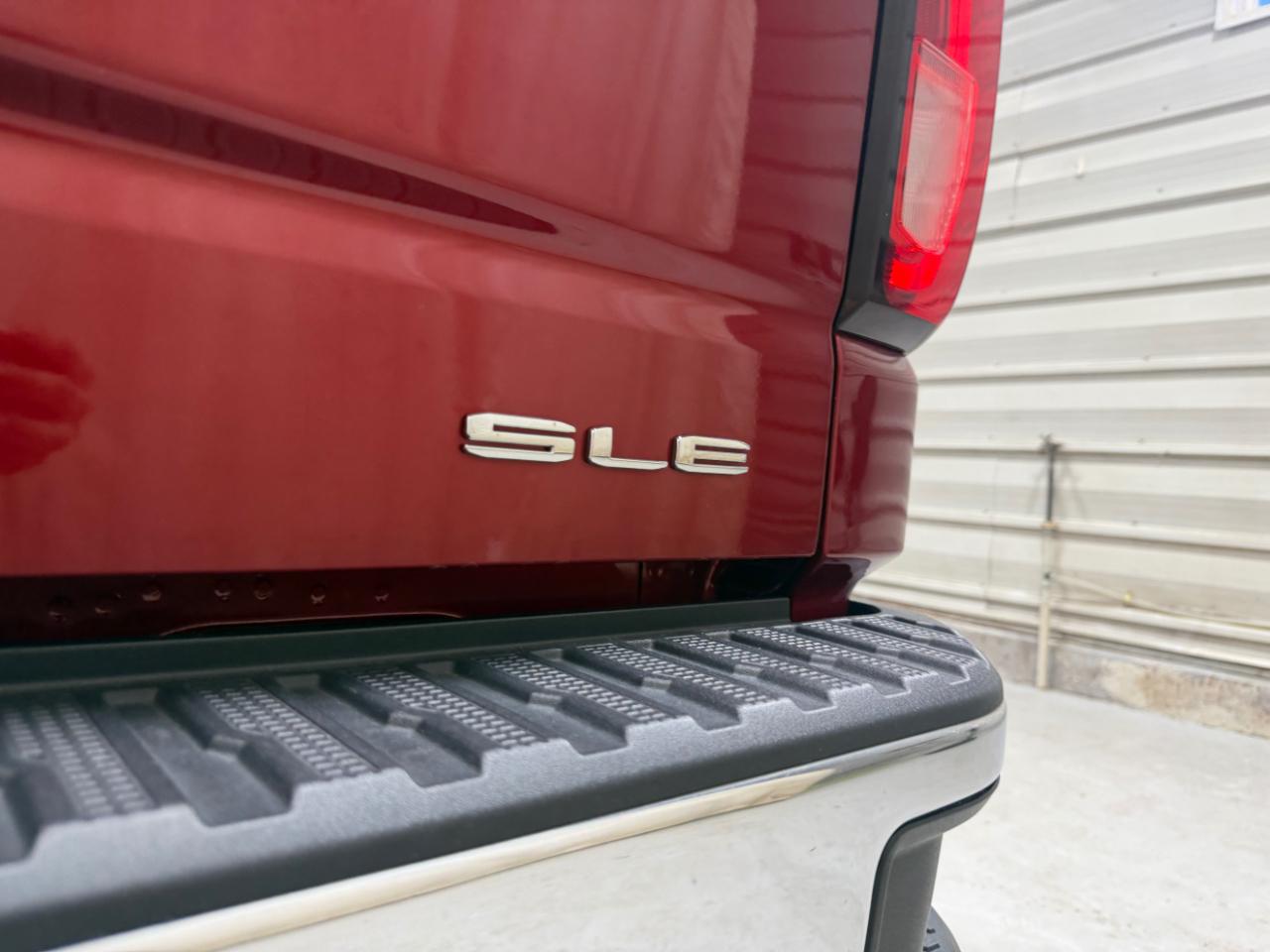 GMC Sierra 1500 4WD Crew Cab 147" SLE 2021