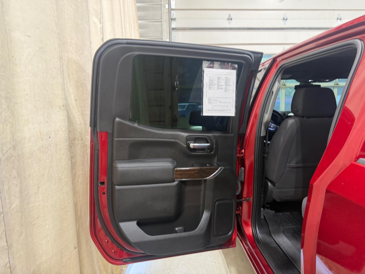 GMC Sierra 1500 4WD Crew Cab 147" SLE 2021