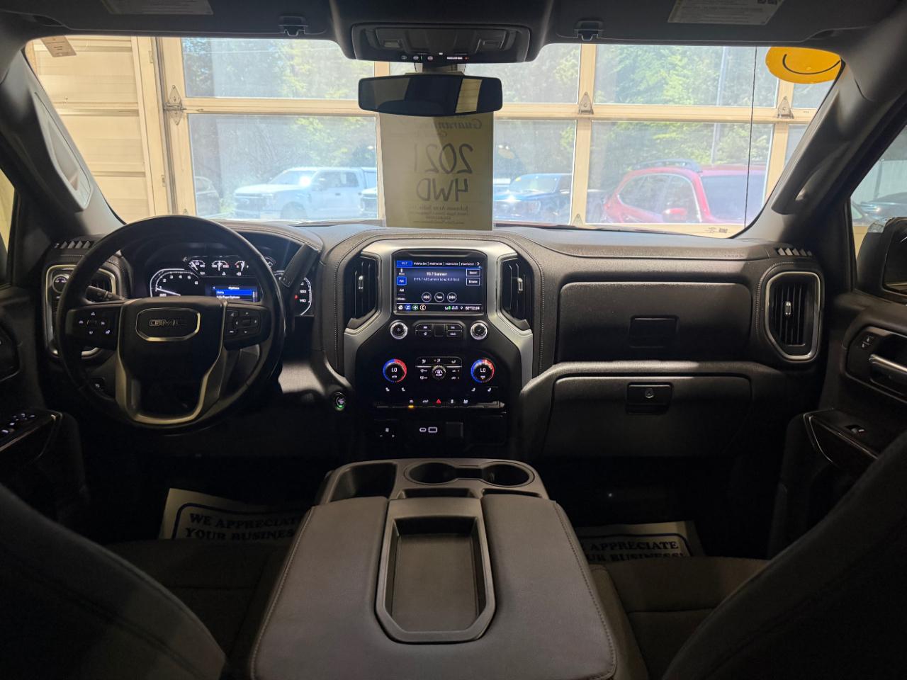 GMC Sierra 1500 4WD Crew Cab 147" SLE 2021
