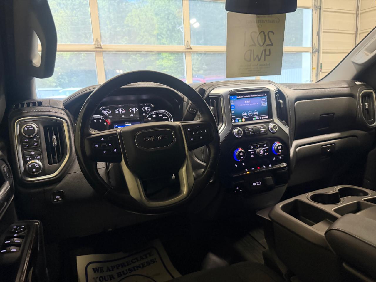 GMC Sierra 1500 4WD Crew Cab 147" SLE 2021