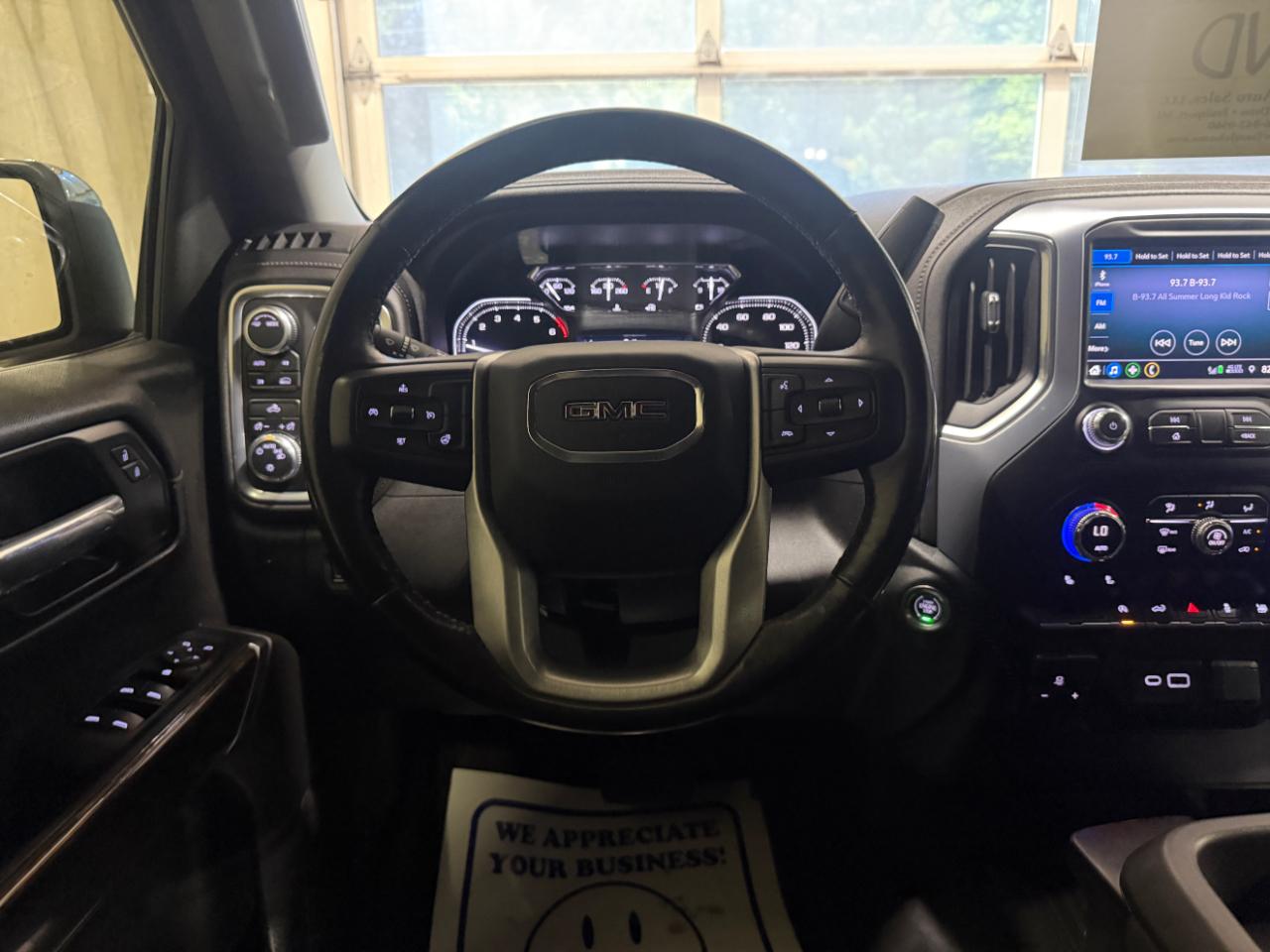 GMC Sierra 1500 4WD Crew Cab 147" SLE 2021