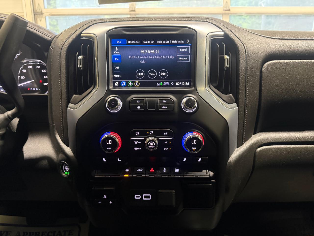GMC Sierra 1500 4WD Crew Cab 147" SLE 2021