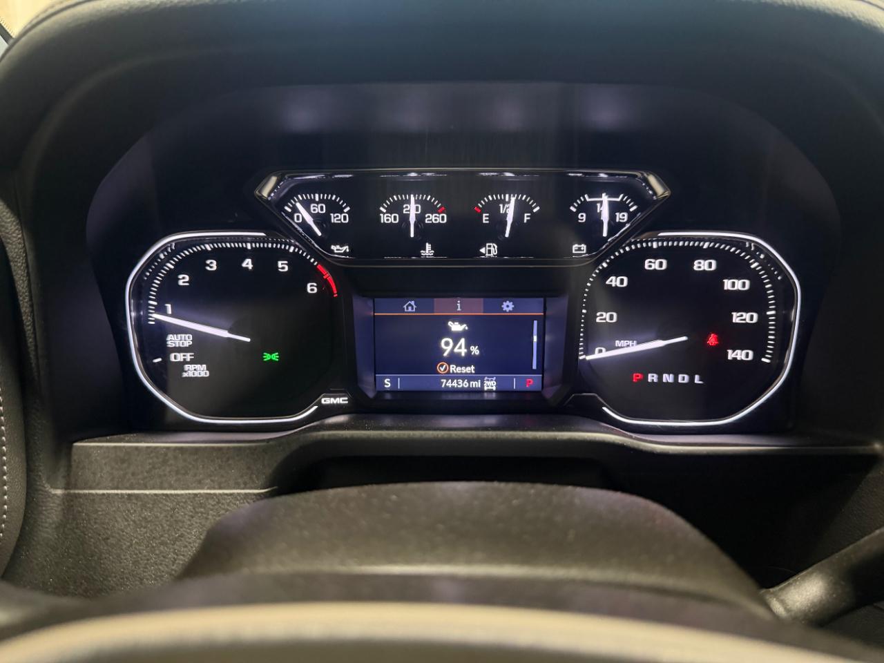 GMC Sierra 1500 4WD Crew Cab 147" SLE 2021