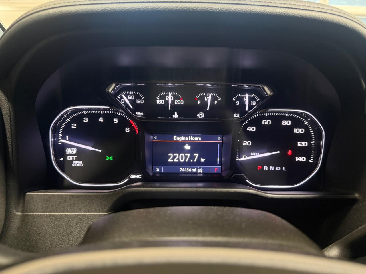 GMC Sierra 1500 4WD Crew Cab 147" SLE 2021