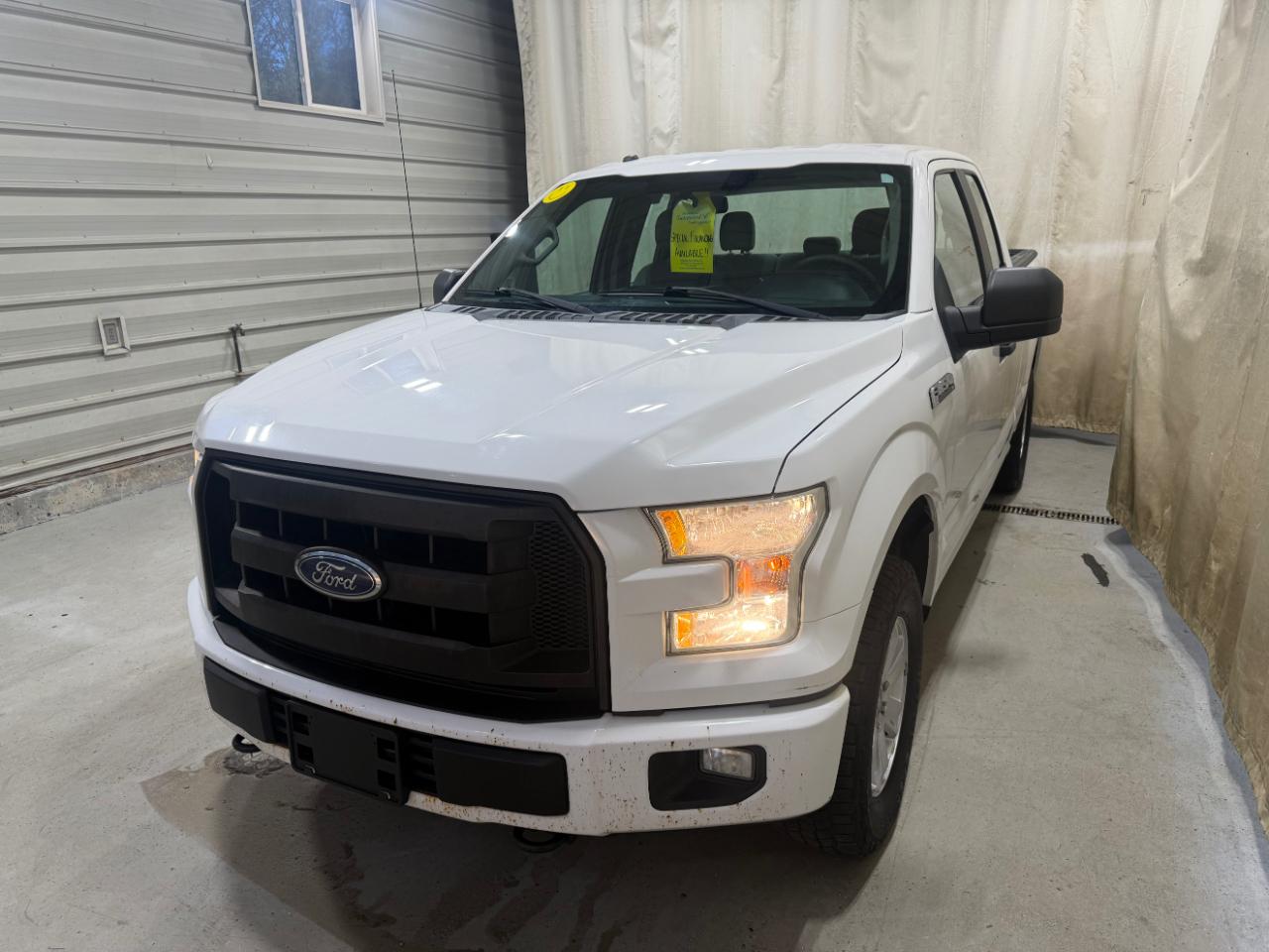 Ford F-150 4WD SuperCab 145" XLT 2016