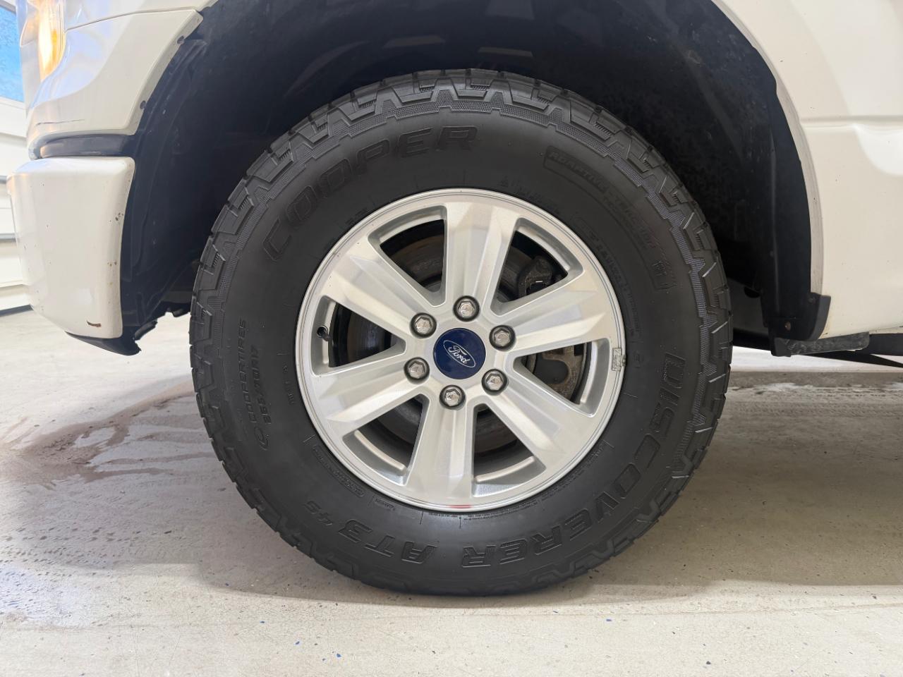 Ford F-150 4WD SuperCab 145" XLT 2016