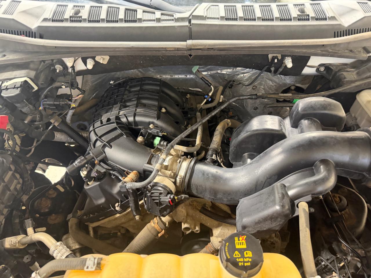 Ford F-150 4WD SuperCab 145" XLT 2016