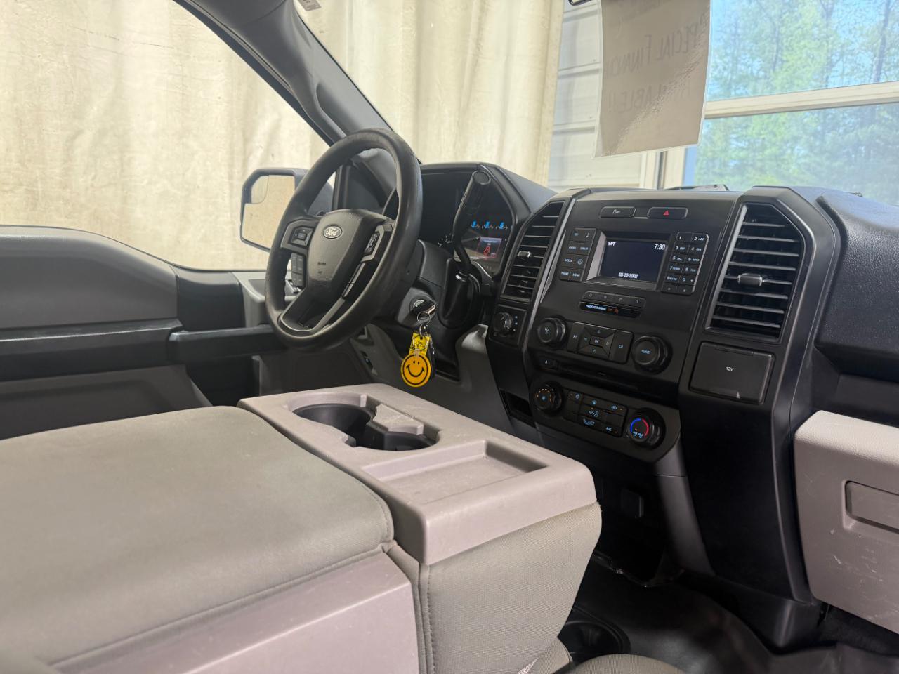 Ford F-150 4WD SuperCab 145" XLT 2016