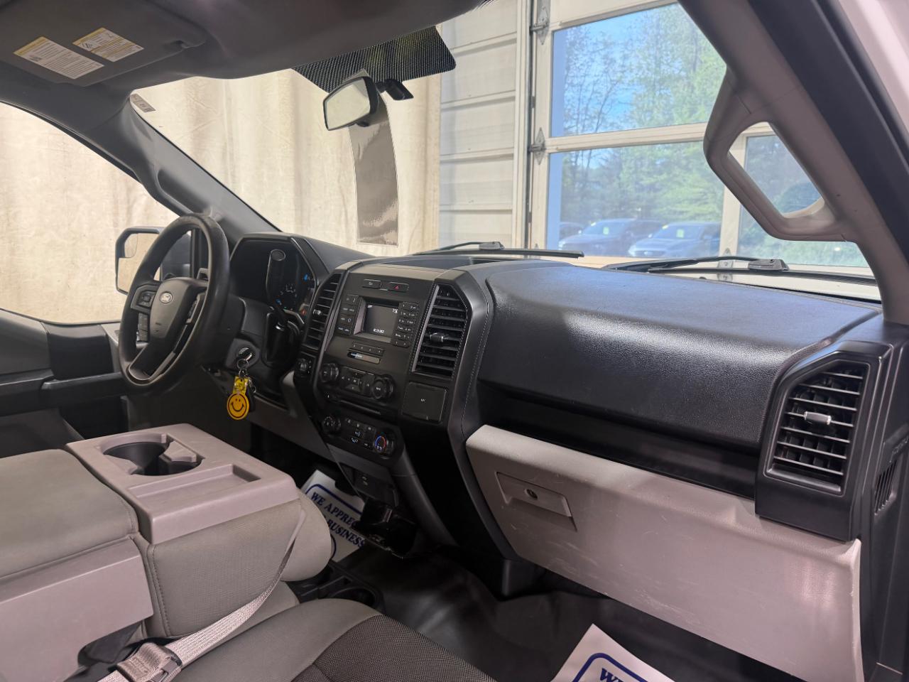 Ford F-150 4WD SuperCab 145" XLT 2016
