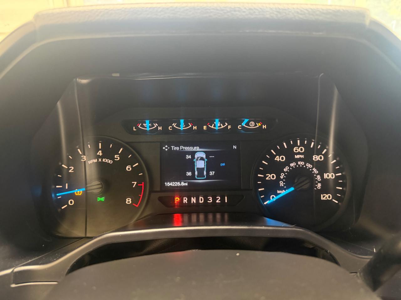 Ford F-150 4WD SuperCab 145" XLT 2016