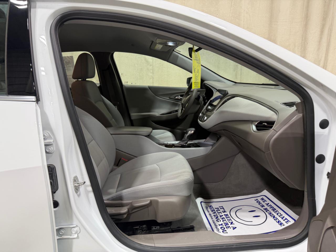 Chevrolet Malibu 4dr Sdn LT 2022