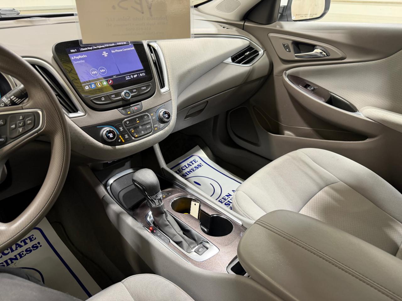 Chevrolet Malibu 4dr Sdn LT 2022