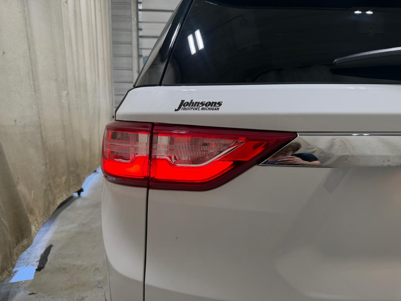 Chevrolet Traverse AWD 4dr LT Cloth w/1LT 2021