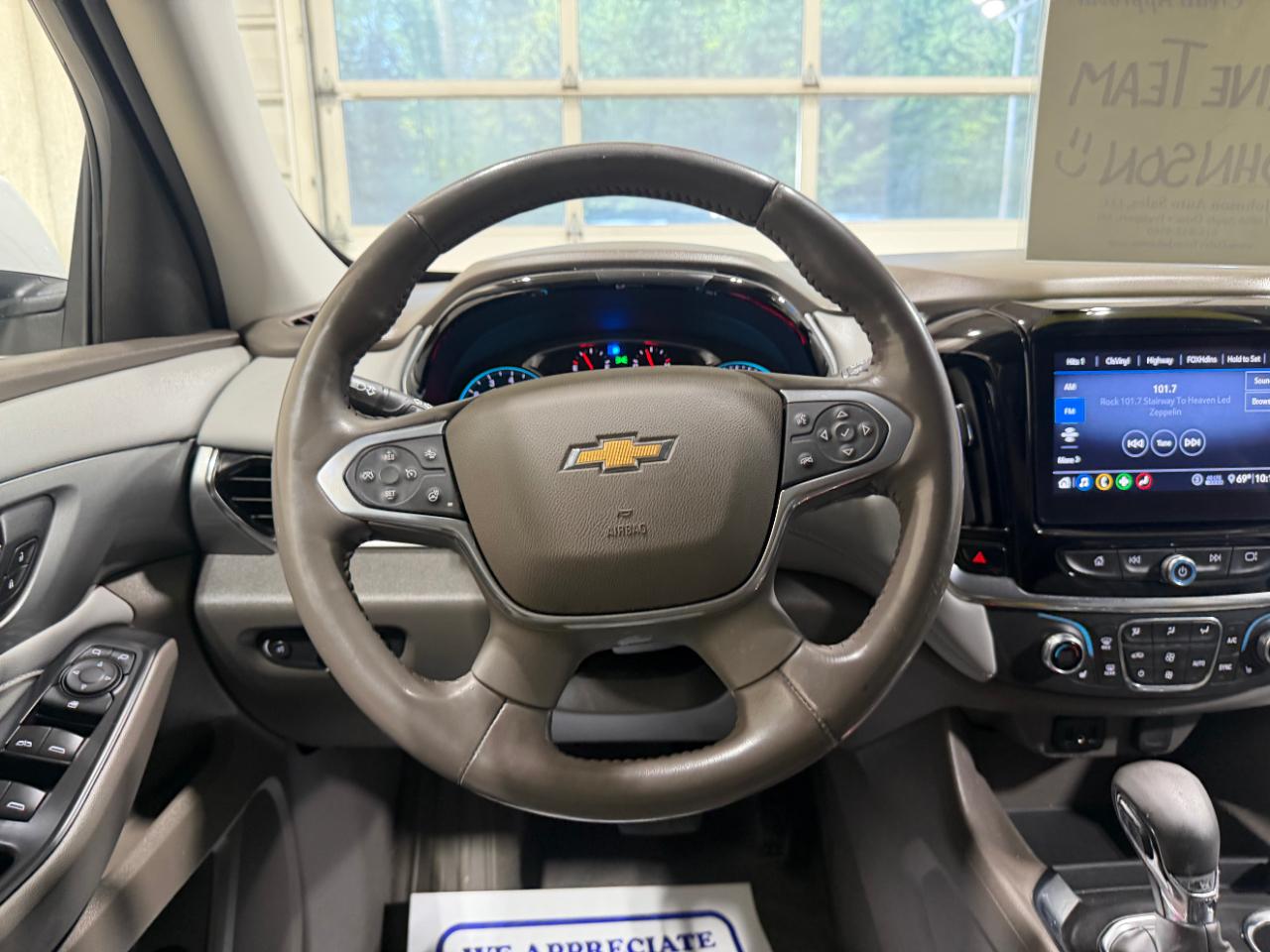 Chevrolet Traverse AWD 4dr LT Cloth w/1LT 2021
