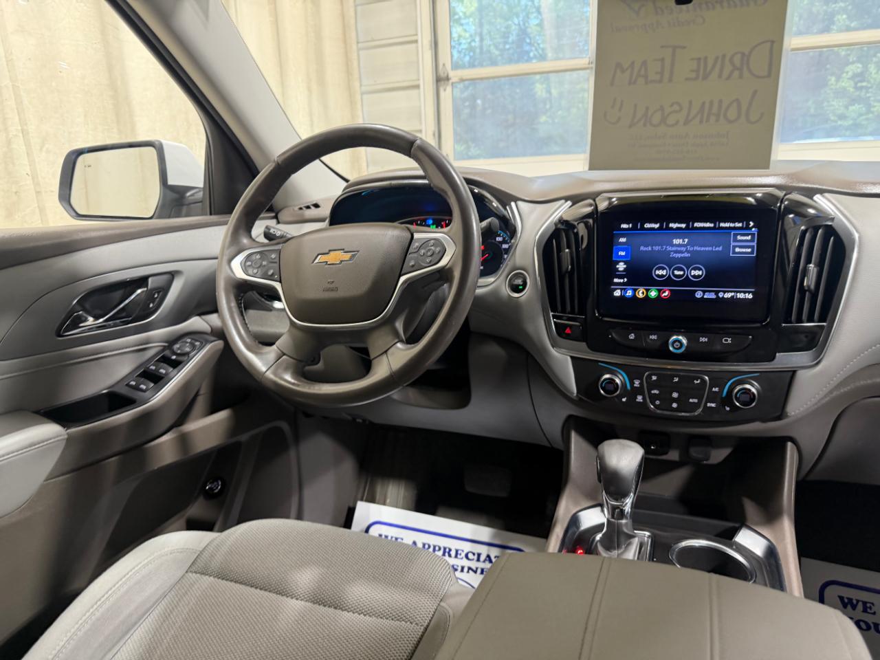 Chevrolet Traverse AWD 4dr LT Cloth w/1LT 2021