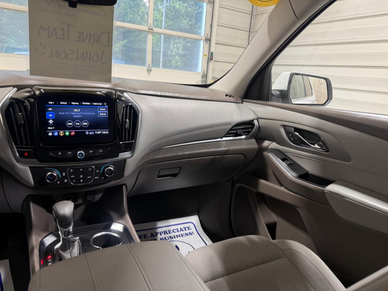 Chevrolet Traverse AWD 4dr LT Cloth w/1LT 2021