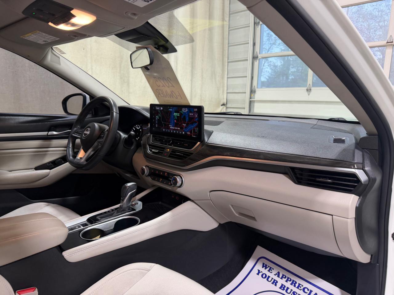 Nissan Altima 2.5 SV Sedan 2023