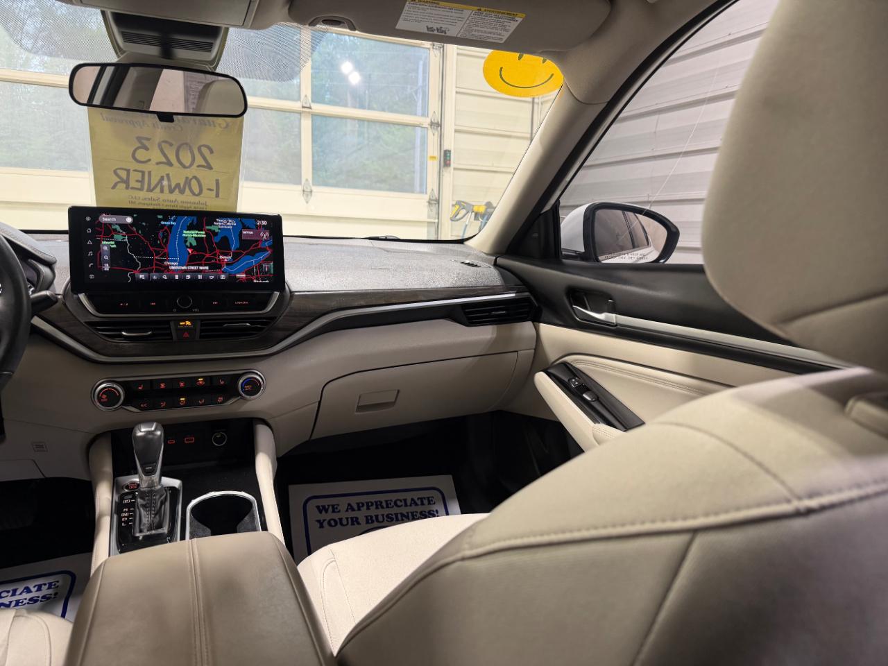 Nissan Altima 2.5 SV Sedan 2023