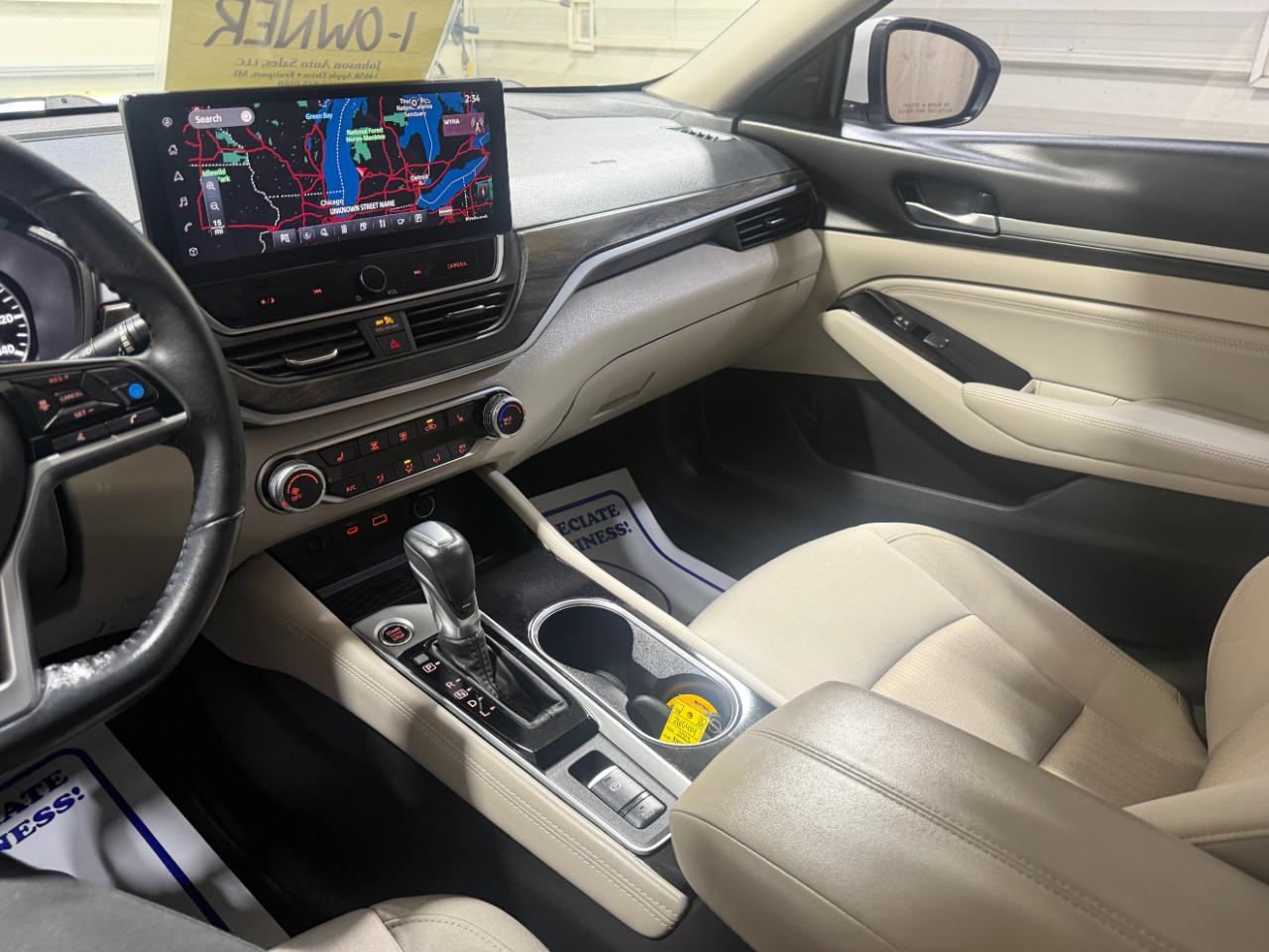 Nissan Altima 2.5 SV Sedan 2023