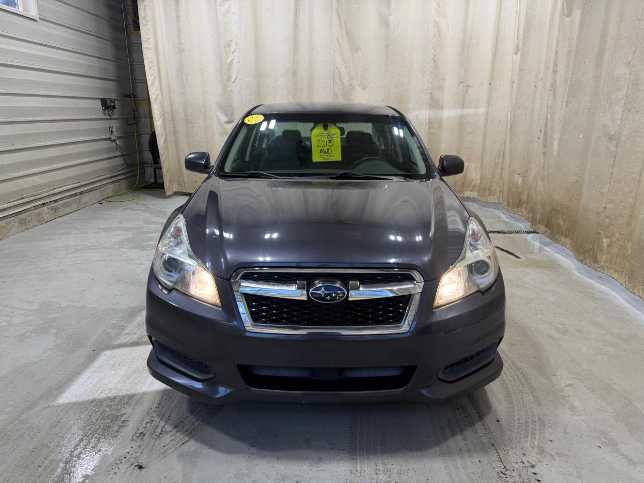 Subaru Legacy 4dr Sdn H4 Auto 2.5i Premium 2013