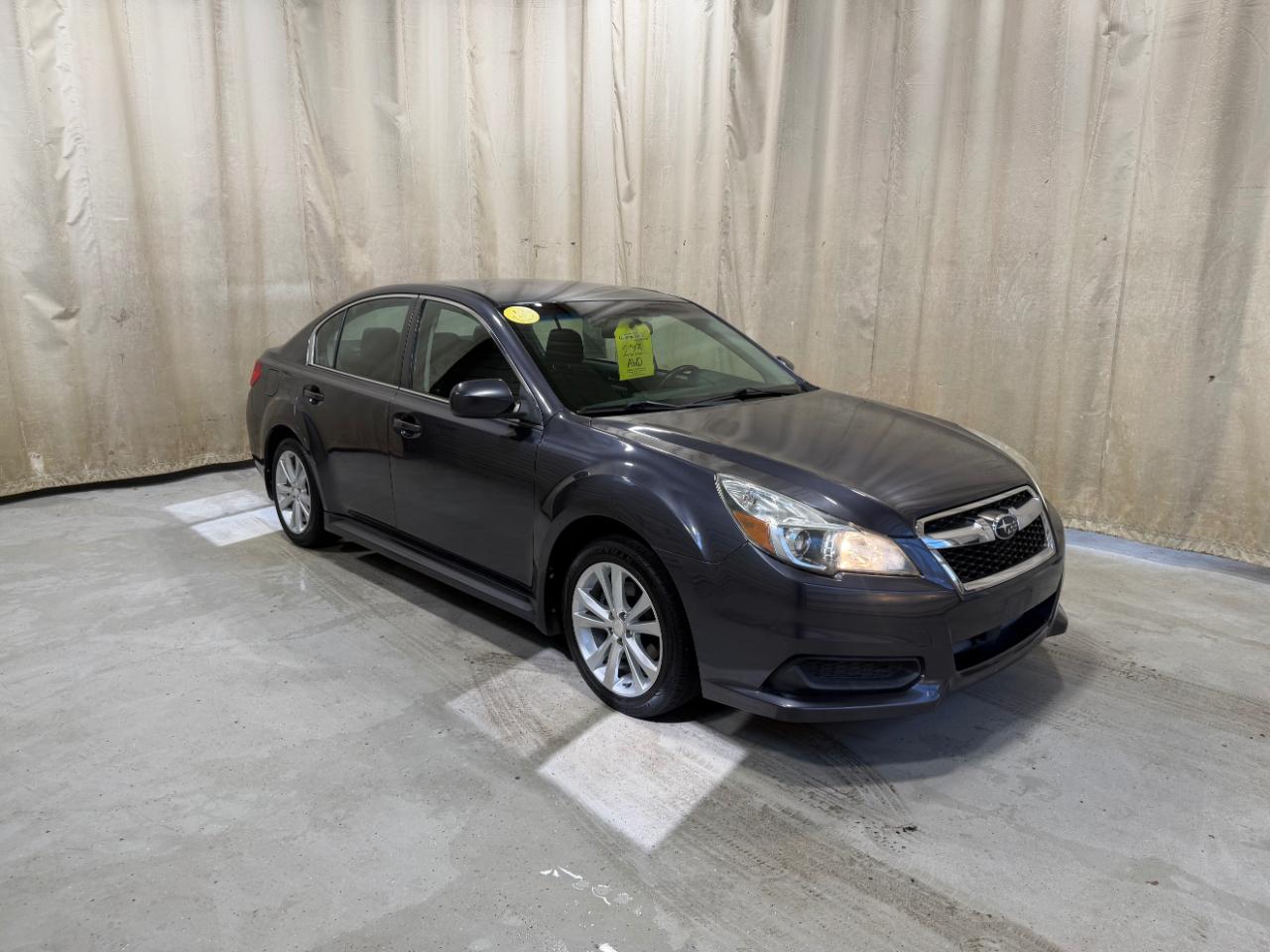 Subaru Legacy 4dr Sdn H4 Auto 2.5i Premium 2013