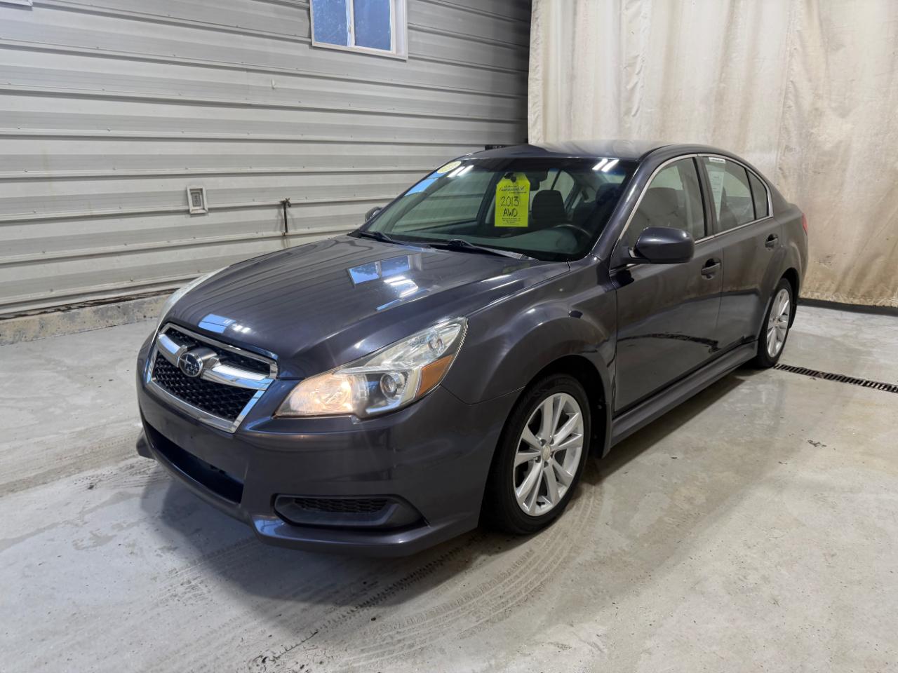 Subaru Legacy 4dr Sdn H4 Auto 2.5i Premium 2013