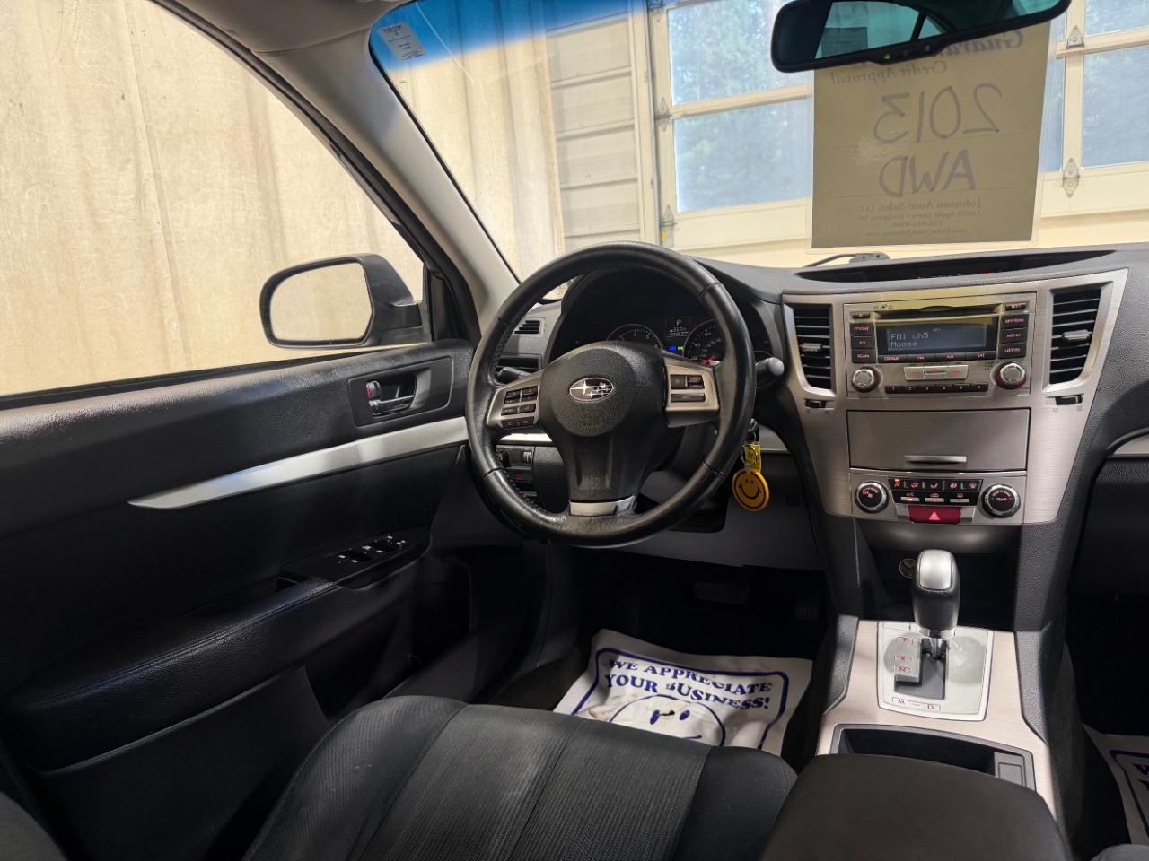 Subaru Legacy 4dr Sdn H4 Auto 2.5i Premium 2013