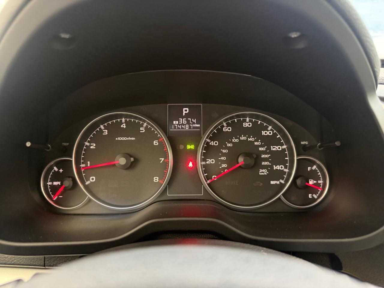 Subaru Legacy 4dr Sdn H4 Auto 2.5i Premium 2013