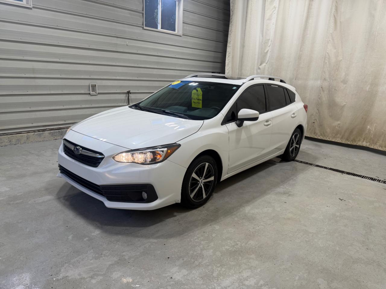 Subaru Impreza Premium 5-door CVT 2021